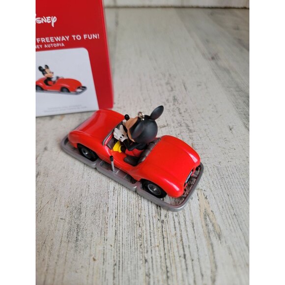 Hallmark a futuristic freeway to fun! Disney Mickey Mouse ornament Xmas - Picture 4 of 7